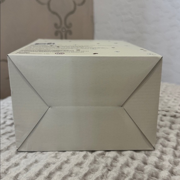 Starbucks Hello Kitty Push - Picture 5 of 7